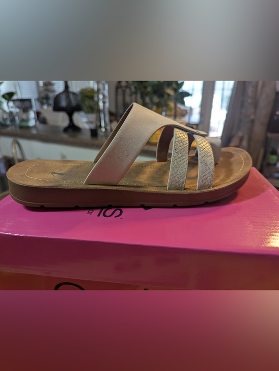 Corkys Shoes - Corkys White and Cream Slide Sandals with Textured Straps